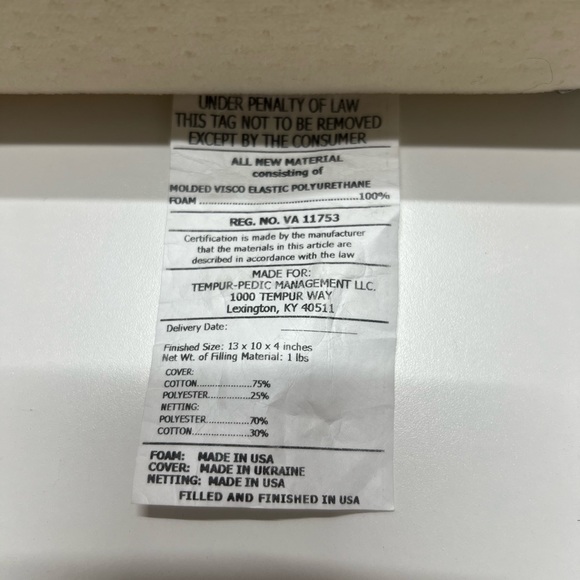 Never Used Tempur-Pedic Travel Neck Pillow with Case 13” x 10” x 4” - Picture 3 of 8